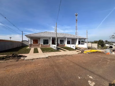 Casa, 2 quartos, 50 m² - Foto 1