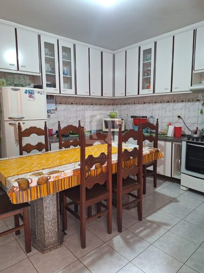 Sobrado, 3 quartos, 216 m² - Foto 5