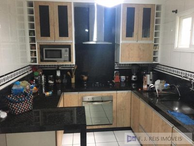 Sobrado, 3 quartos, 186 m² - Foto 4