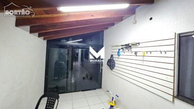 Casa, 3 quartos, 203 m² - Foto 2