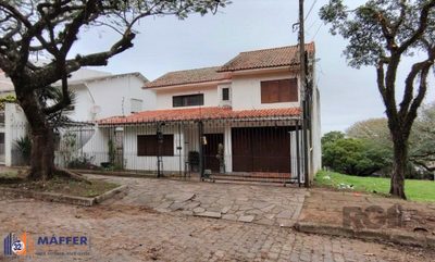 Casa, 6 quartos, 352 m² - Foto 1