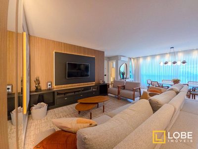 Apartamento, 3 quartos, 261 m² - Foto 4