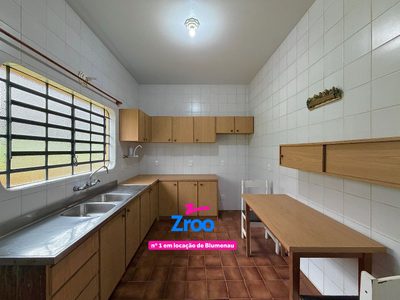 Casa, 4 quartos, 300 m² - Foto 4