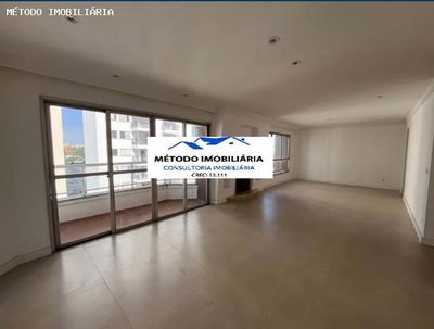 Apartamento, 4 quartos, 196 m² - Foto 2