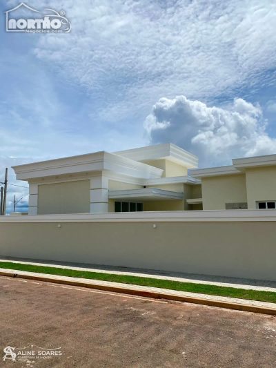 Casa, 4 quartos, 202 m² - Foto 4