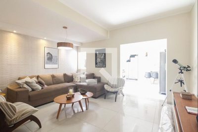 Casa, 3 quartos, 240 m² - Foto 3