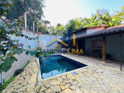 Sítio, 3 quartos, 300 m² - Foto 1