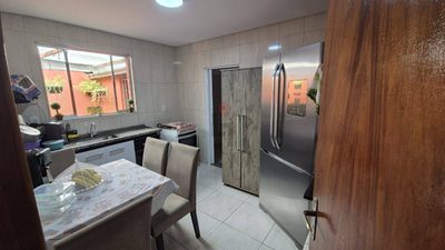 Casa, 2 quartos, 147 m² - Foto 1