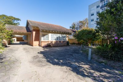 Casa, 4 quartos, 230 m² - Foto 4