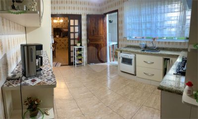 Sobrado, 4 quartos, 243 m² - Foto 4
