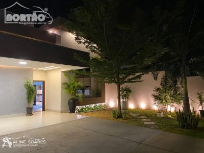 Casa, 4 quartos, 178 m² - Foto 2