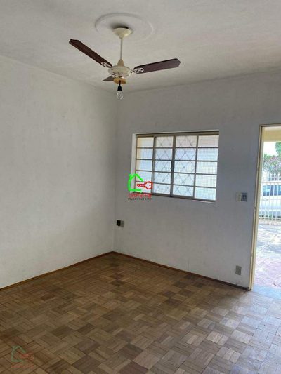 Casa, 4 quartos, 191 m² - Foto 4