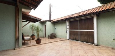 Casa, 3 quartos, 210 m² - Foto 3