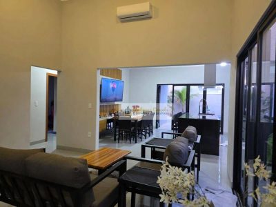 Casa, 3 quartos, 168 m² - Foto 2