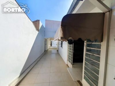 Casa, 5 quartos, 127 m² - Foto 2
