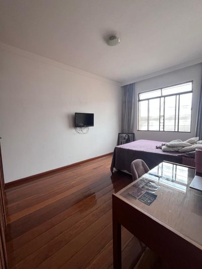 Casa, 3 quartos, 360 m² - Foto 4