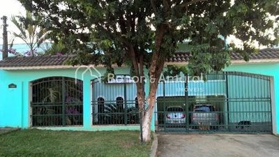 Casa, 3 quartos, 193 m² - Foto 1