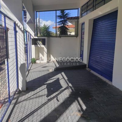 Sobrado, 1 quarto, 210 m² - Foto 2