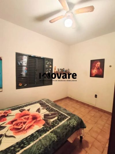 Casa, 3 quartos, 227 m² - Foto 2