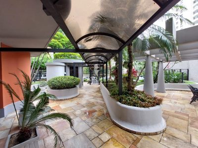 Apartamento, 3 quartos, 166 m² - Foto 2