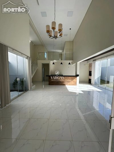 Casa, 4 quartos, 236 m² - Foto 4