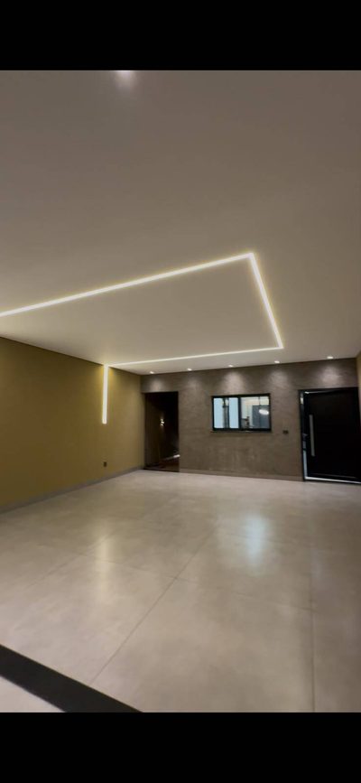 Casa, 3 quartos, 201 m² - Foto 2