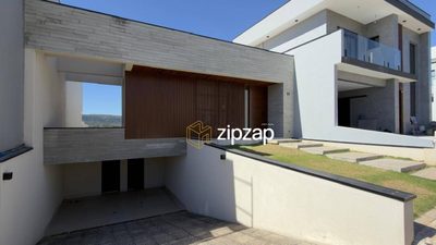 Casa, 3 quartos, 250 m² - Foto 1