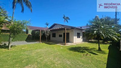 Casa, 3 quartos, 141 m² - Foto 1