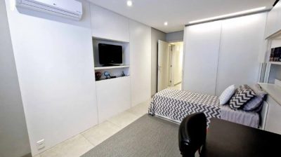 Apartamento, 3 quartos, 130 m² - Foto 1