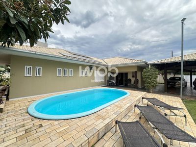 Casa, 6 quartos, 335 m² - Foto 2