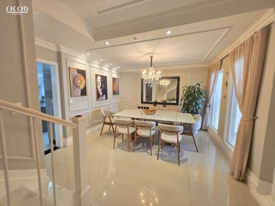 Casa, 4 quartos, 136 m² - Foto 1