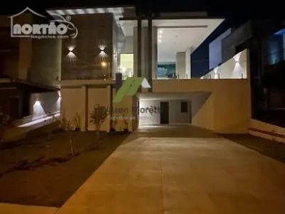 Casa, 5 quartos, 246 m² - Foto 2