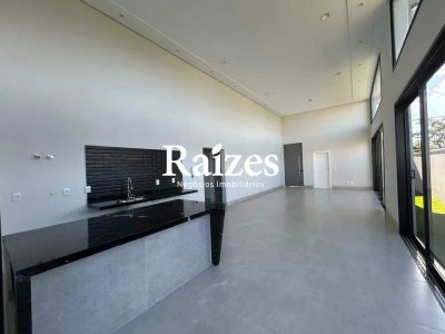 Casa, 3 quartos, 220 m² - Foto 1