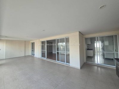 Apartamento, 3 quartos, 186 m² - Foto 2
