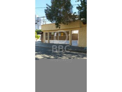 Casa, 3 quartos, 278 m² - Foto 2