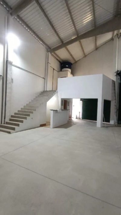 Depósito-Galpão, 250 m² - Foto 2