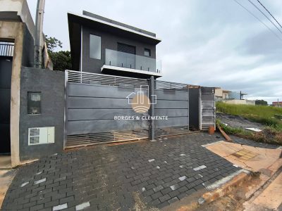 Casa, 3 quartos, 105 m² - Foto 1