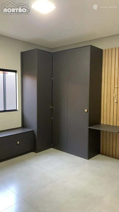 Casa, 5 quartos, 303 m² - Foto 3