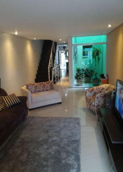 Sobrado, 3 quartos, 250 m² - Foto 1