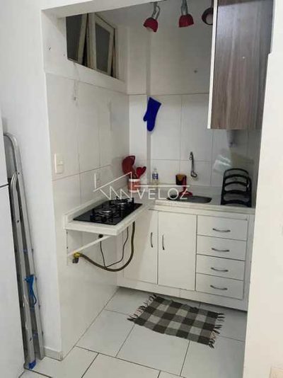 Apartamento, 1 quarto, 27 m² - Foto 1