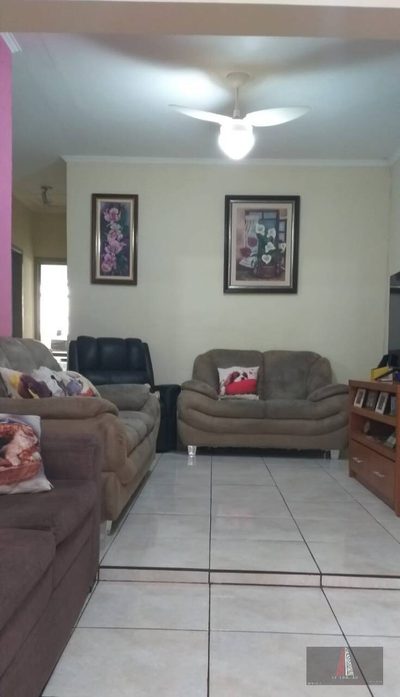 Casa, 5 quartos, 300 m² - Foto 1
