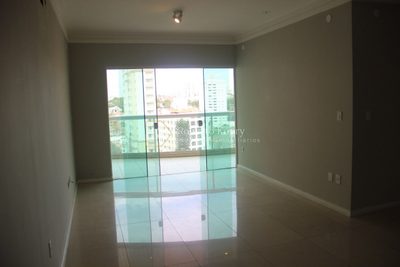Apartamento, 3 quartos, 122 m² - Foto 2