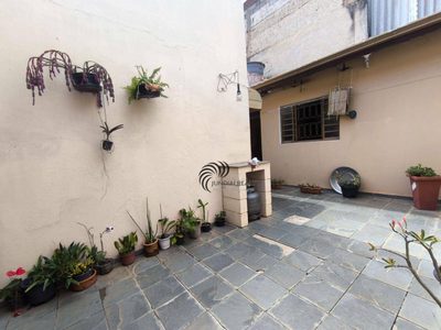 Casa, 3 quartos, 158 m² - Foto 2
