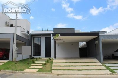 Casa, 5 quartos, 156 m² - Foto 1