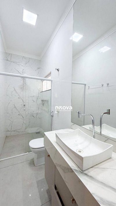 Casa, 3 quartos, 240 m² - Foto 2