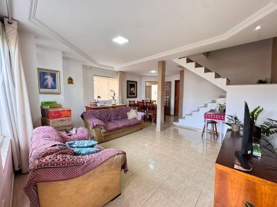 Casa, 3 quartos, 155 m² - Foto 1