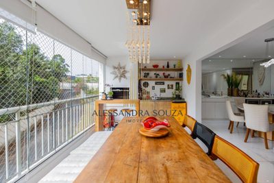 Apartamento, 3 quartos, 158 m² - Foto 1