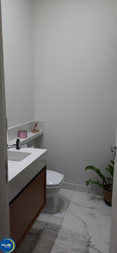 Casa, 3 quartos, 218 m² - Foto 4