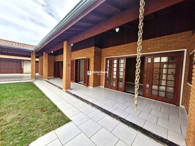 Casa, 3 quartos, 188 m² - Foto 1