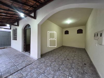 Casa, 8 quartos, 327 m² - Foto 2